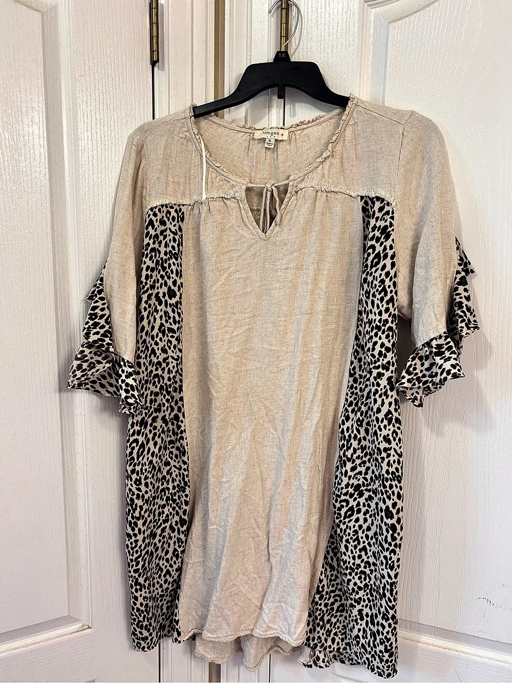 Umgee Linen/Leopard Print Dress size XL